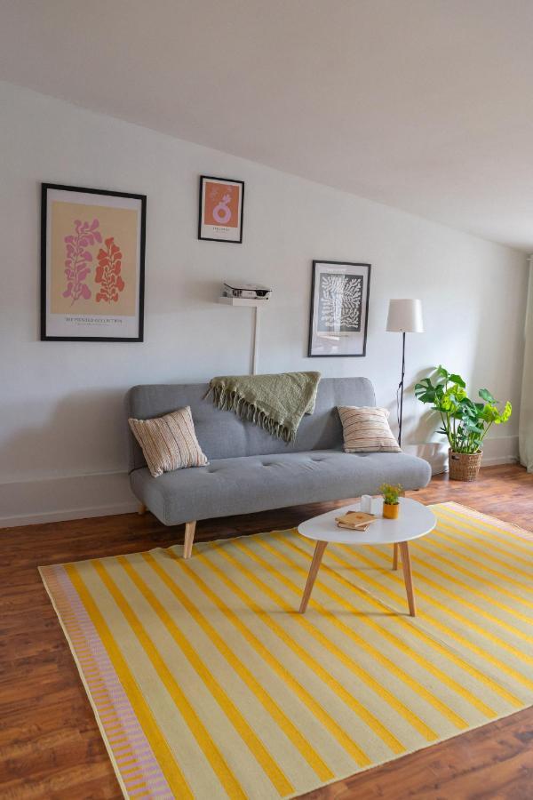 The Good Powisle 3 Bedrooms Apartament *